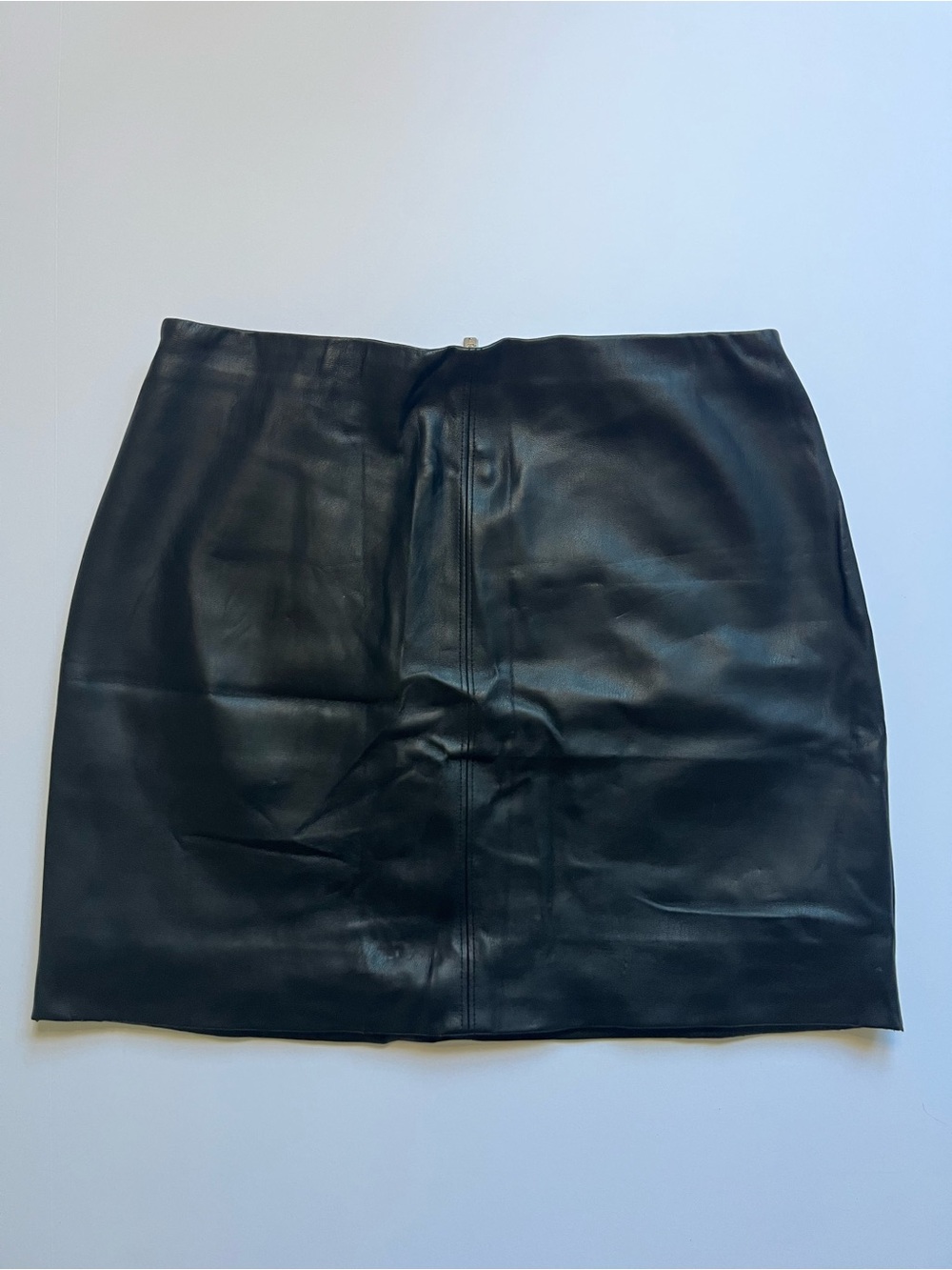 Vampy Black Faux Leather Mini Skirt - Sleek Women's Skirt